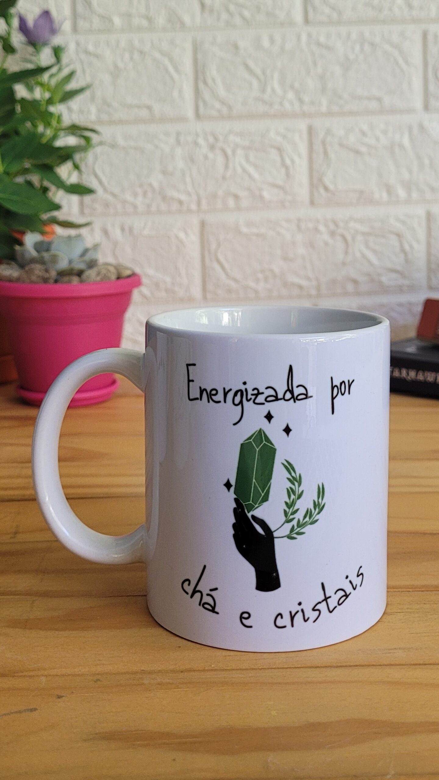 Caneca Energizada por Chá e Cristais